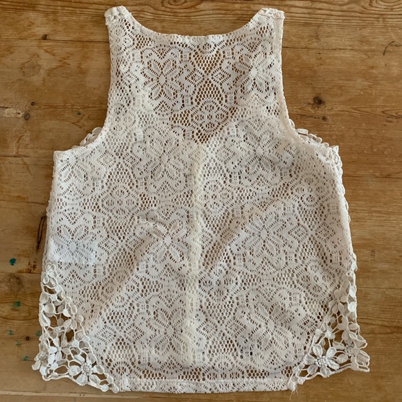 UO Kimchi Blue Crochet Tank Cream Floral SZ XS - Picture 2 of 6